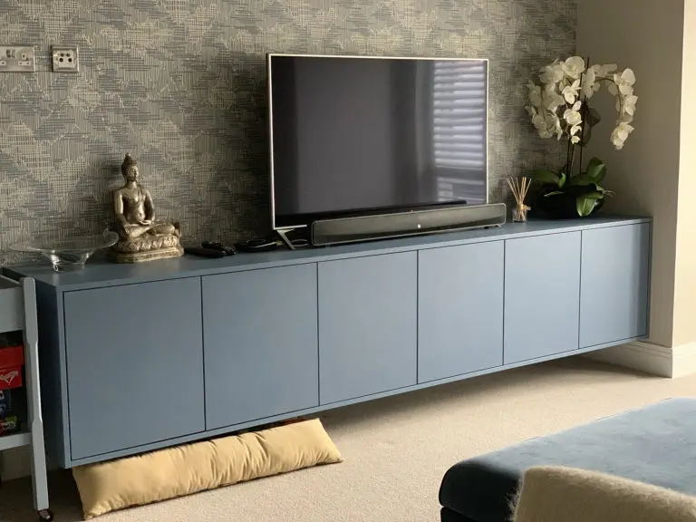 Custom Media Unit - Esher